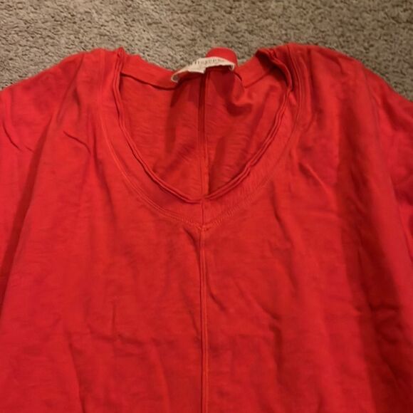 Philosophy small red tee - Picture 5 of 8